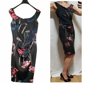Le Chateau - Size M - Floral Bodycon